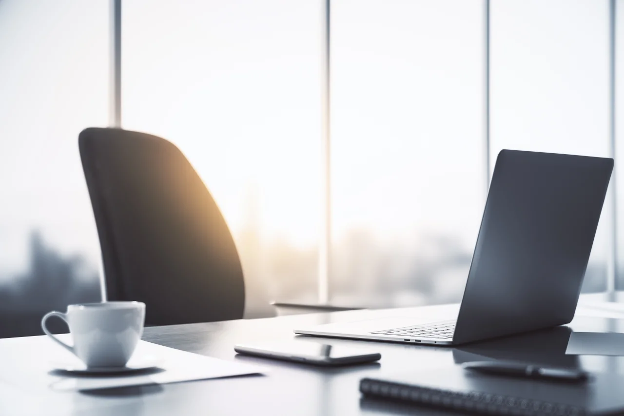 مطلوب للعمل