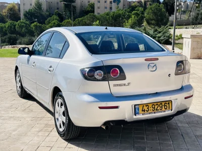 سيارة مازدا 3 2007 للبيع